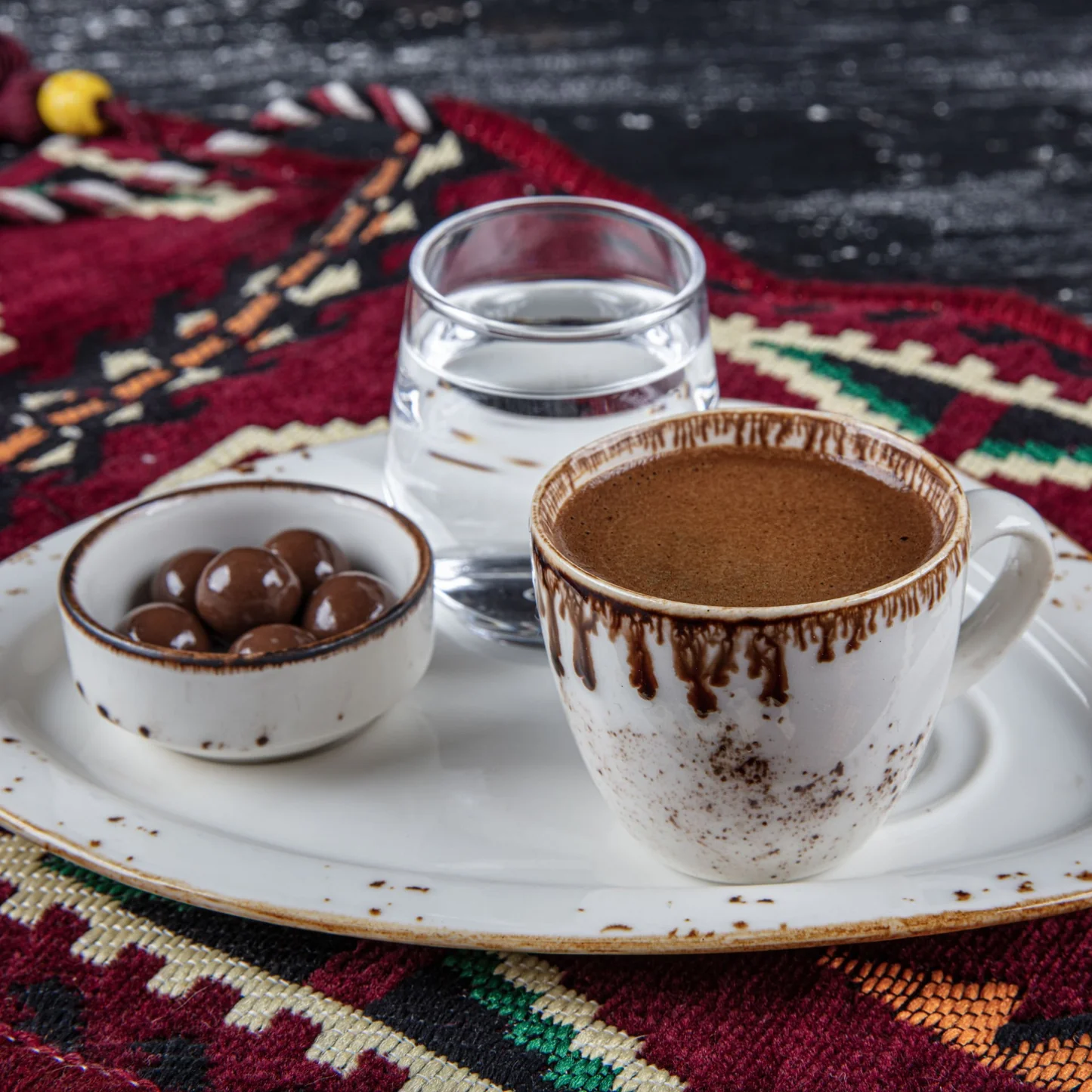 Sütlü Türk Kahvesi